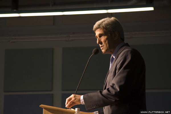 Sen. John Kerry (D-Mass.) delivers a foreign policy address in the Harris concert hall